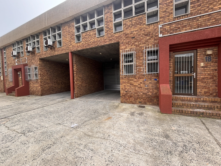 To Let commercial Property for Rent in Montague Gardens Western Cape